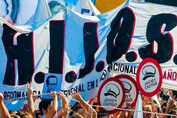 Agredieron física y sexualmente a una militante de H.I.J.O.S. y dejaron una consigna libertaria