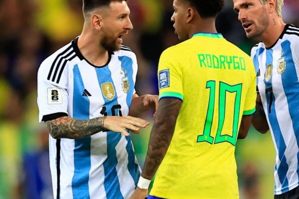 La sorpresiva frase de De Paul sobre la ausencia de Messi: 