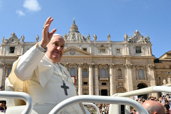 El papa Francisco se salta por sorpresa la homilía en la misa del Domingo de Ramos