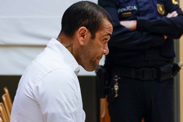 La drástica decisión de Dani Alves tras ser condenado por abuso sexual