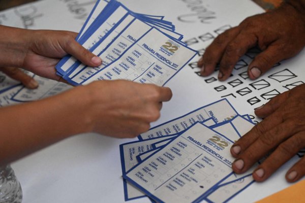 Venezolanos en Madrid inician registro para participar en las elecciones