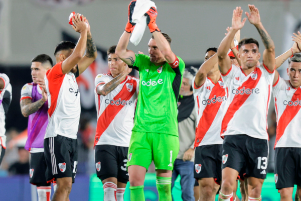 Tiene 21 años, todavía no debutó oficialmente y Demichelis lo convocó vs. Huracán