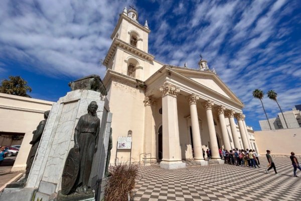 Fin de semana largo cargado de tradiciones religiosas y atractivas propuestas al aire libre