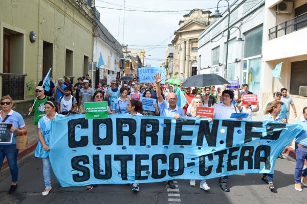 Docentes de Corrientes se suman al Paro Nacional de este jueves 4 de abril