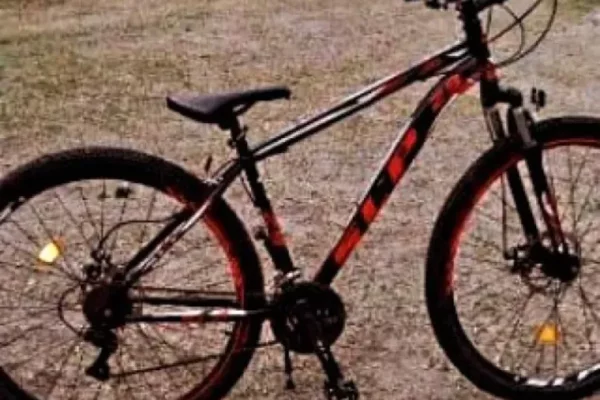 Corrientes: a punta de cuchillo le robaron la bicicleta