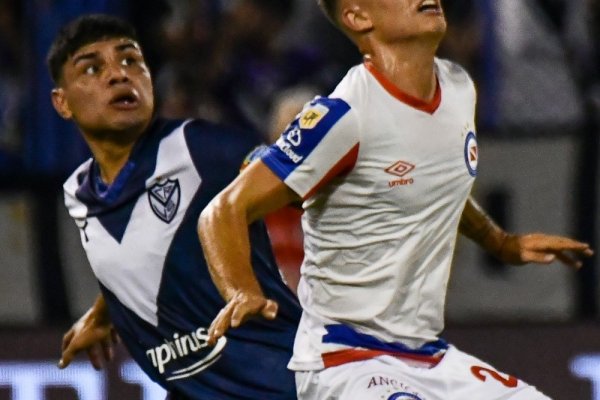 Vélez y Argentinos Juniors quedaron a mano en Liniers