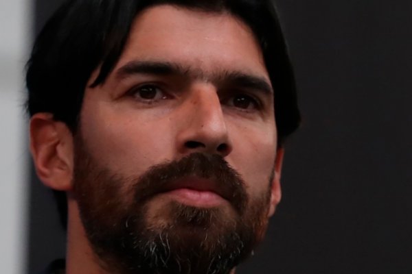 Sebastián Abreu podría ser nuevo DT de un inesperado equipo