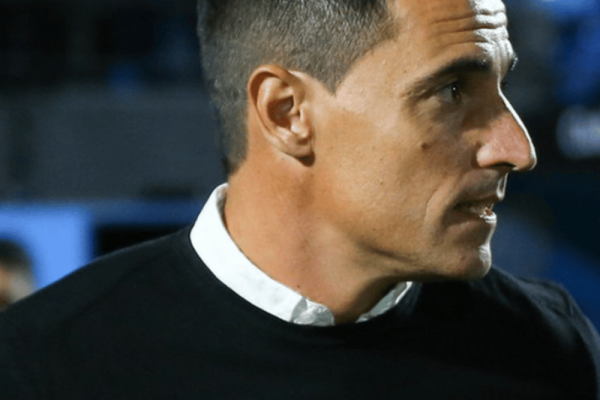 Farré puede asumir como DT en otro club de la Liga Profesional