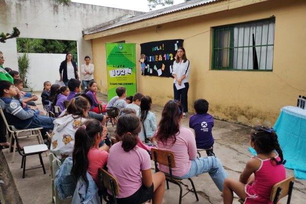 Promoción de los derechos de niños y adolescentes y de Línea 102 en Corrientes