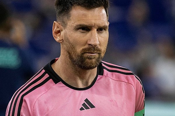 Ortiz contó por qué no saludó a Messi en Monterrey vs. Inter Miami: 