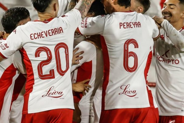 Huracán se lució ante Atlético Tucumán en el Ducó