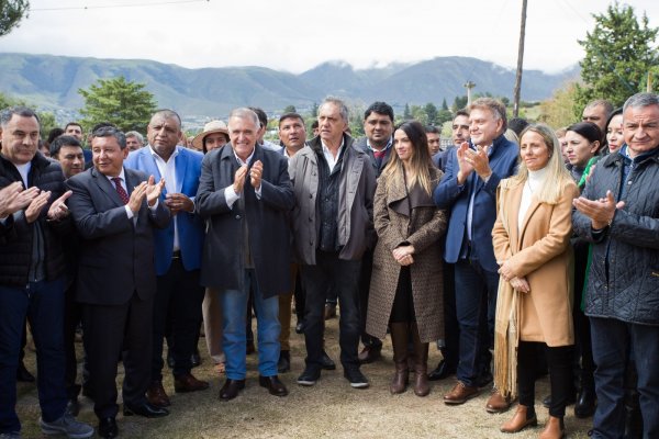 Jaldo, Scioli y Yanina Martínez inauguraron el Museo Jesuítico en Tafí del Valle