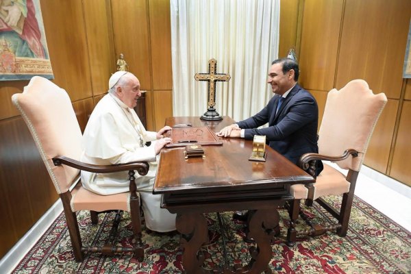 Valdés concretó su encuentro con el Papa Francisco en el Vaticano
