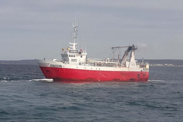 INFARTO! Murió un marinero de Corrientes mientras pescaba langostinos