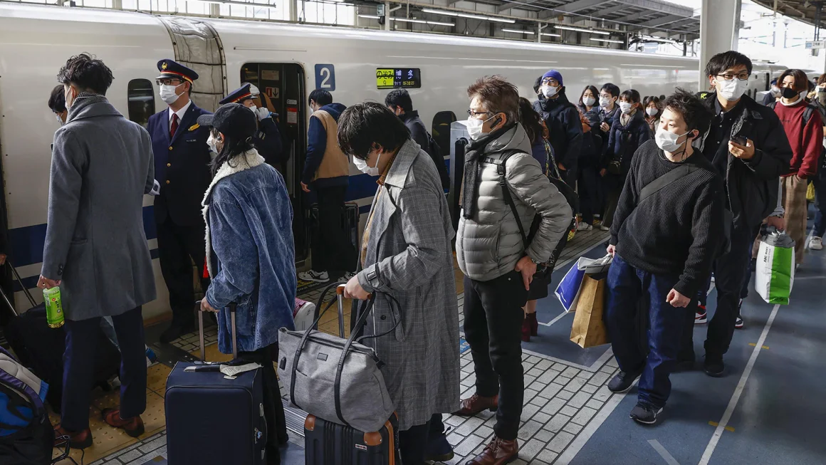 Japón tendrá habitaciones privadas en algunos de los trenes bala