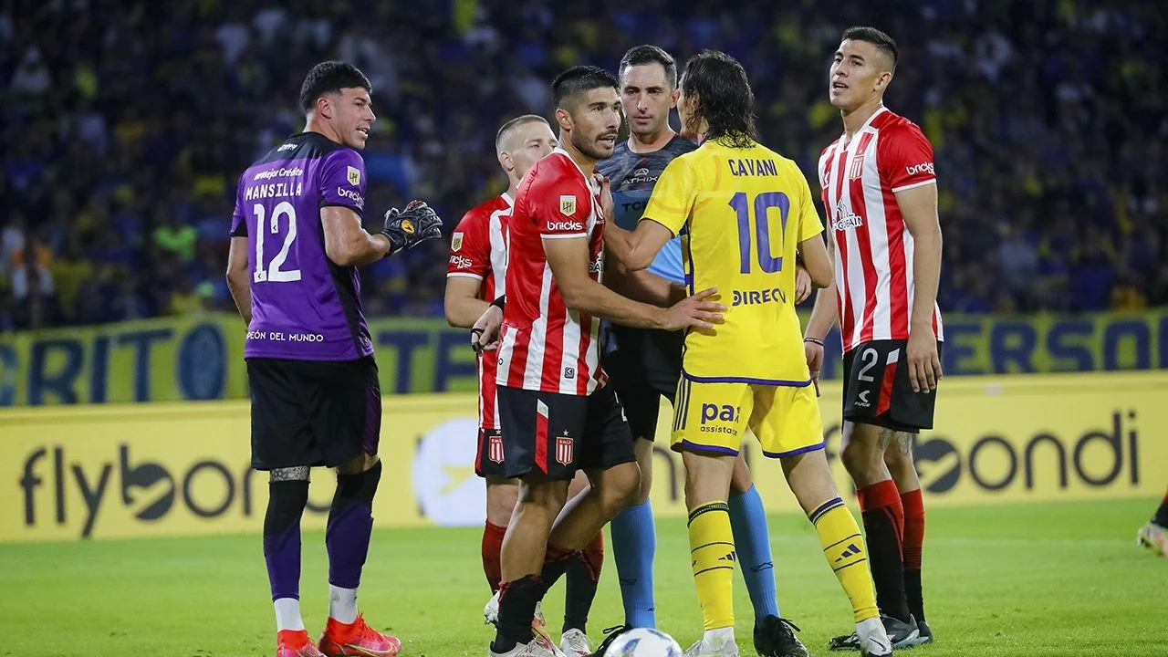 Mansilla, sin vueltas sobre Cavani tras atajarle el penal: 