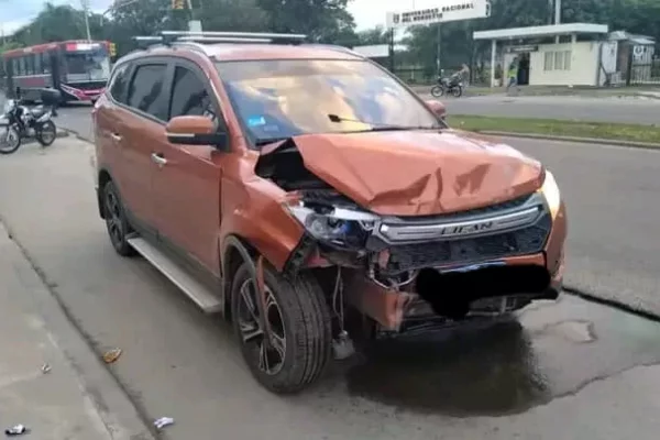 Corrientes: manejaban alcoholizados y protagonizaron un accidente