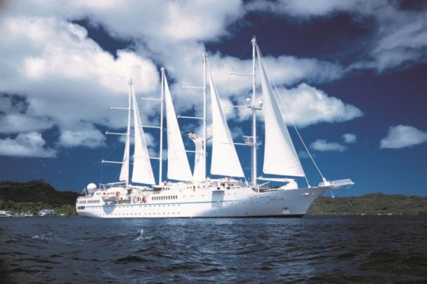 Windstar Cruises festeja en mayo con cuatro cruceros gratuitos y comisión adicional