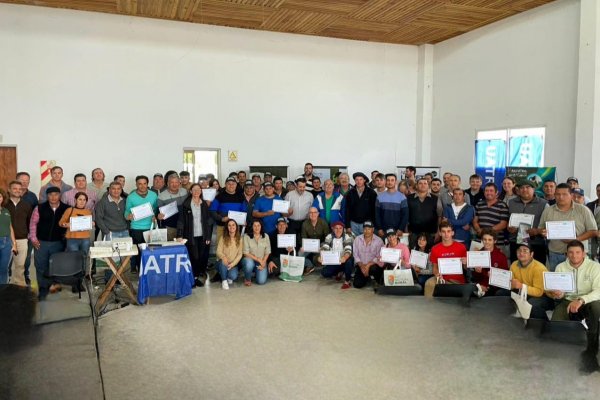 Cerca de 80 trabajadores rurales de Corrientes y Entre Ríos se capacitaron en uso de fitosanitarios y cuidado del medio ambiente