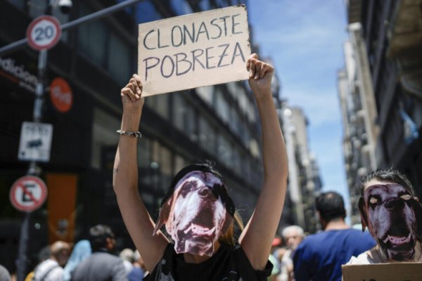 La pobreza superó a la inflación como principal preocupación de los argentinos