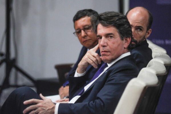 Posse deja la Jefatura de Gabinete y lo reemplaza Guillermo Francos