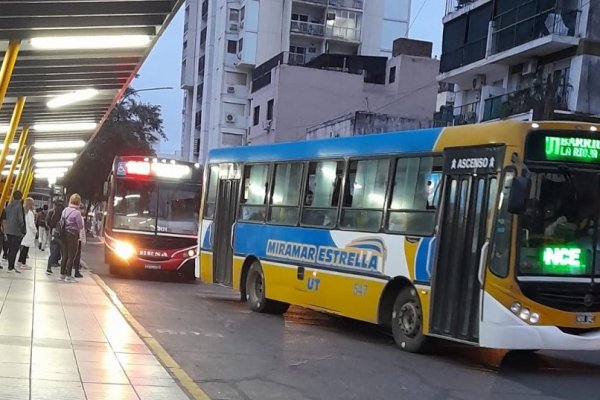Corrientes: colectivos 101 y 110 circulan con normalidad