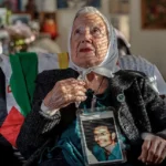 Falleció Nora Cortiñas, madre de Plaza de Mayo e ícono de la lucha por los Derechos Humanos