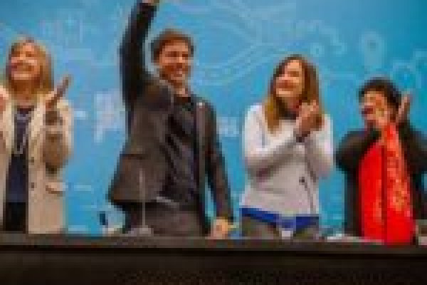 Kicillof participará de la marcha frente al Congreso contra la Ley Bases junto a la CGT