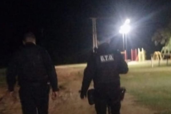 FATAL! Intentaba conectar energía desde un poste a su casa y murió