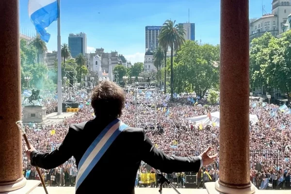 Nueva encuesta sobre la gestión de Milei: más de la mitad aprueba la destrucción del Estado