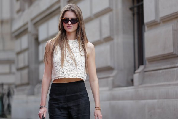 Las 5 prendas de Mango que las estilistas tiene fichadas para las rebajas de verano
