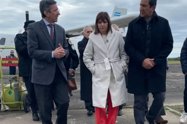 Legisladores piden al gobernador que eche a los ministros de Seguridad y Justicia