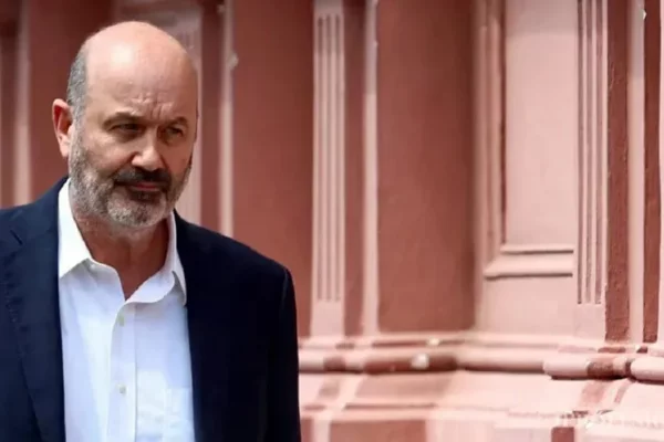Asoma Federico Sturzenegger: Luis Caputo, un paso al costado