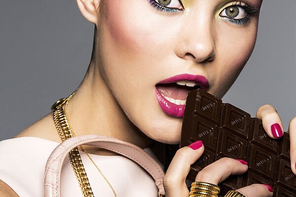 Estos son los beneficios de comer chocolate negro por la noche antes de dormir