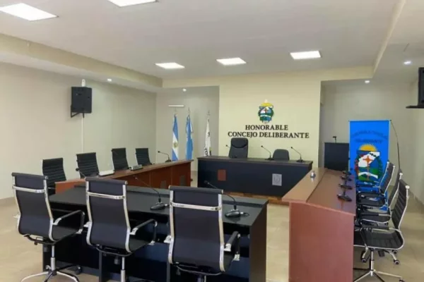 Donde no llega la motosierra: un concejal correntino percibe $900.000 de haber básico