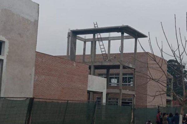 Barrio Ponce: dura queja de vecinos al Gobierno provincial por una obra escolar abandonada