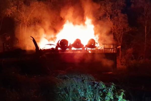 Otro impactante siniestro vial con incendio ocurrió sobre la Ruta Nacional 14