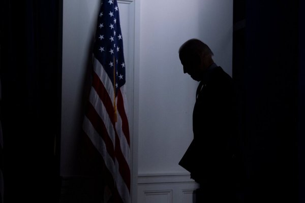 Enigmas que surgen con la renuncia de Biden