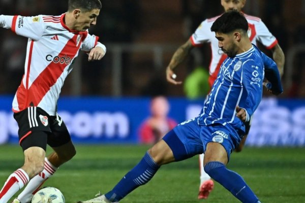 River no hizo pie en Mendoza y perdió contra Godoy Cruz