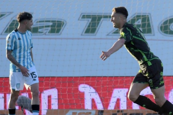 Racing sufrió un duro golpe en Junín ante Sarmiento