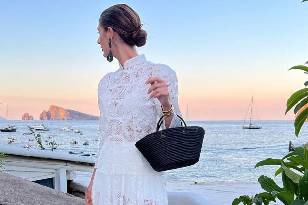 Las 7 tendencias de verano que todas las expertas en moda están llevando en sus looks de vacaciones