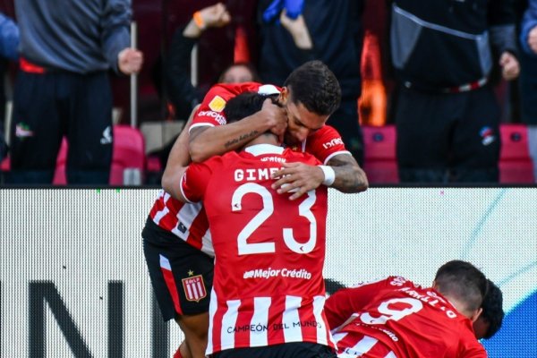 Estudiantes goleó a Gimnasia en un nuevo clásico platense