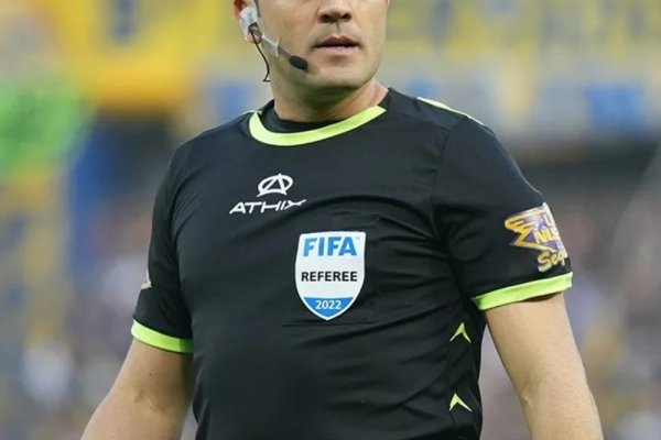 La fuerte advertencia de Boca al árbitro Fernando Espinoza: 