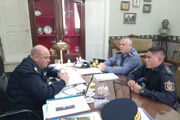 El jefe de Policía recibió a un oficial que finalizó con éxito el curso “TEDAX” de explosivos