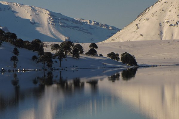Confirman propiedades terapéuticas de las aguas del Lago Caviahue