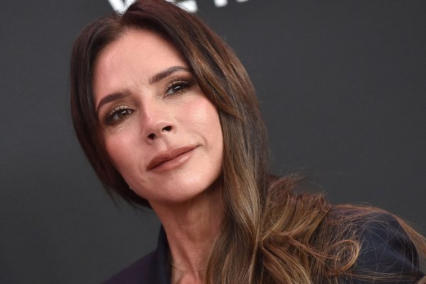 Si Victoria Beckham dice que este es el corte de pelo de la rentrée, no tenemos más dudas