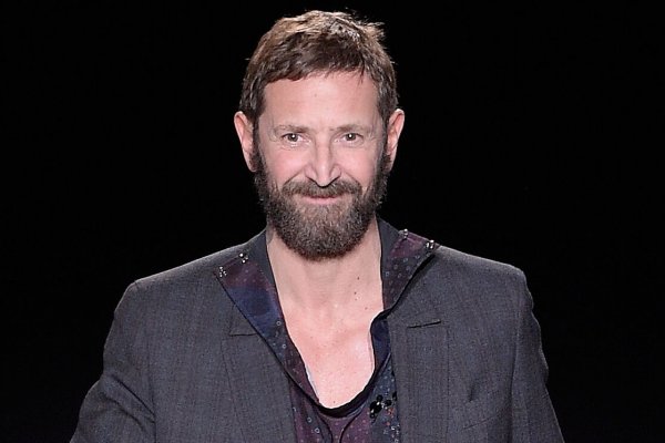 Zara y Stefano Pilati, antiguo director creativo de YSL, se unen en la colección cápsula de la temporada