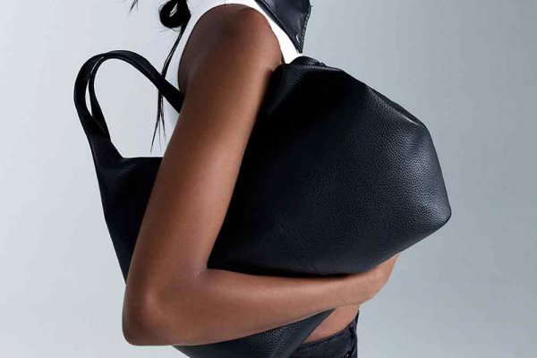 PULL&BEAR LANZA UNA CÁPSULA CON LA TENDENCIA “MUST” DEL MOMENTO