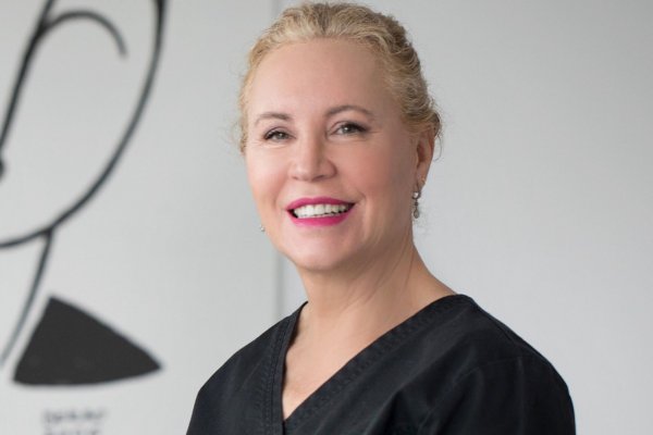 Mar Mira, médico estético y nutricionista: 