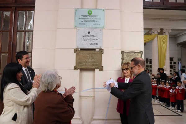 Festejos por los 140 años de la Escuela Normal 